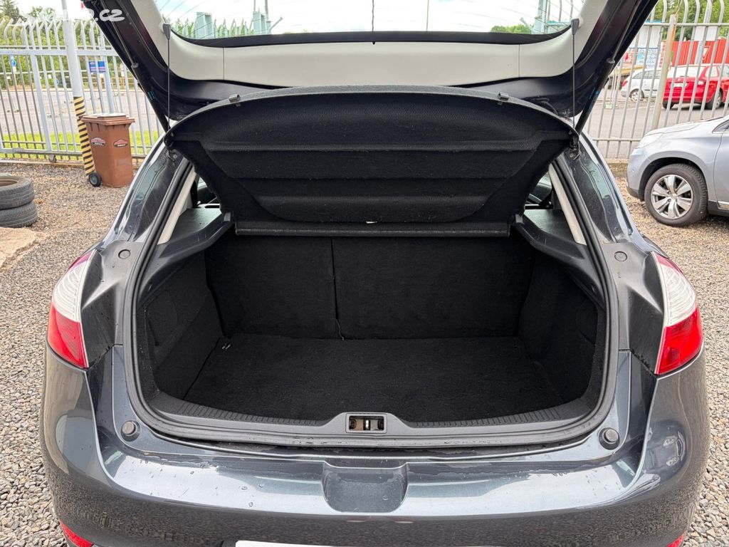 Renault Mégane, 1,6 74kW, PĚKNÝ STAV