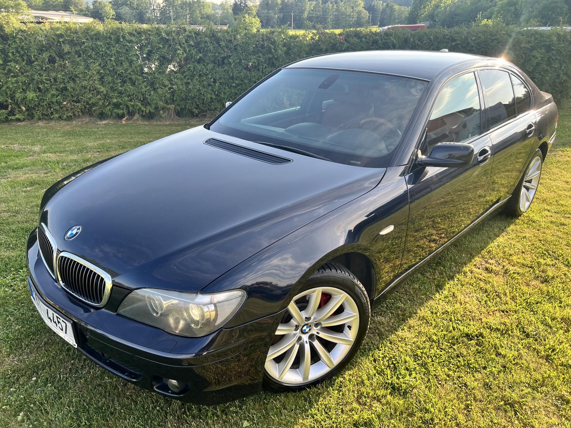 BMW Řada 7, 3.0 170KW,MAX VÝBAVA,T.Z