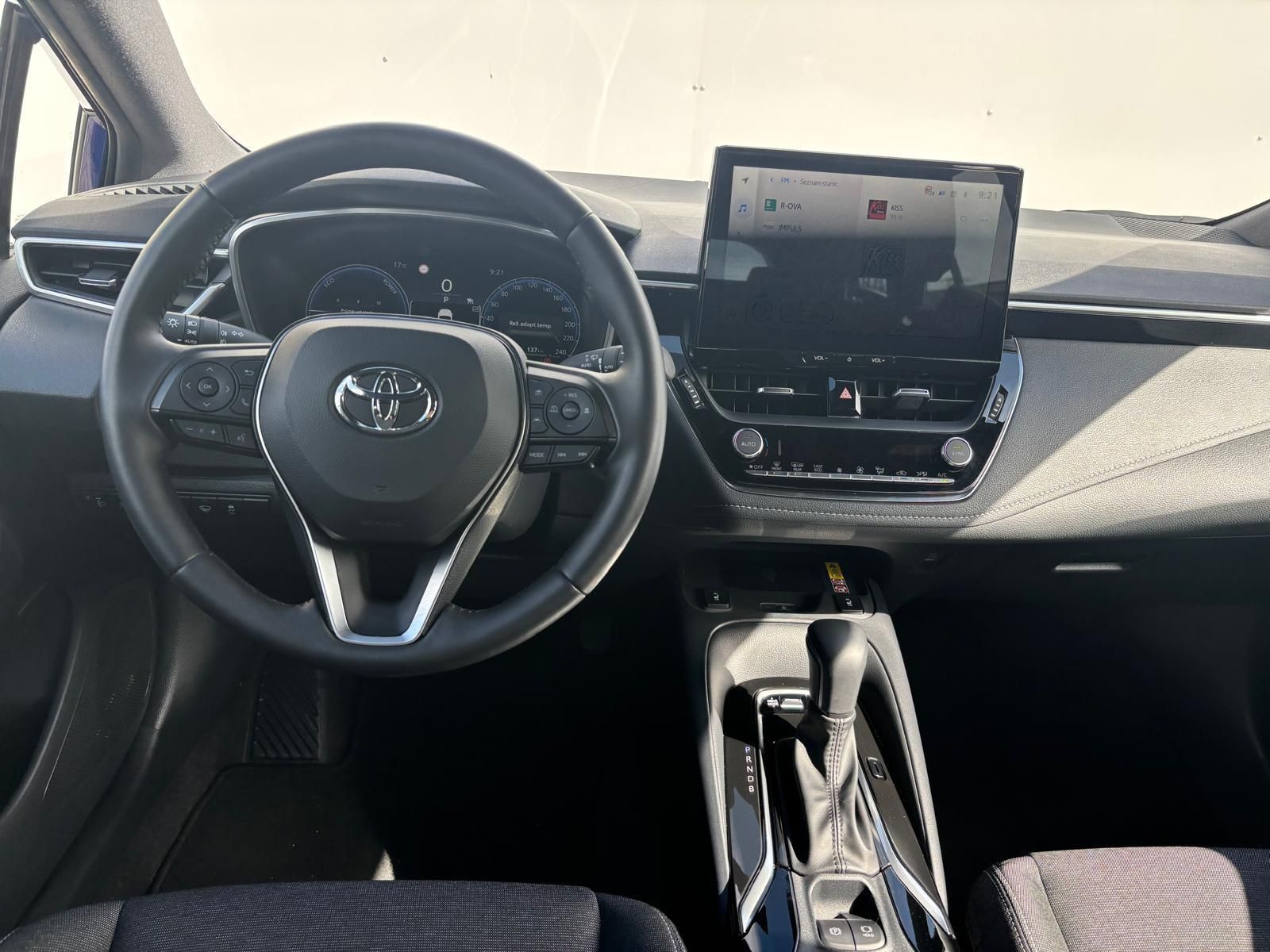 Toyota Corolla, 1.8 HSD e-CVT Comfort Tech - fotka 5