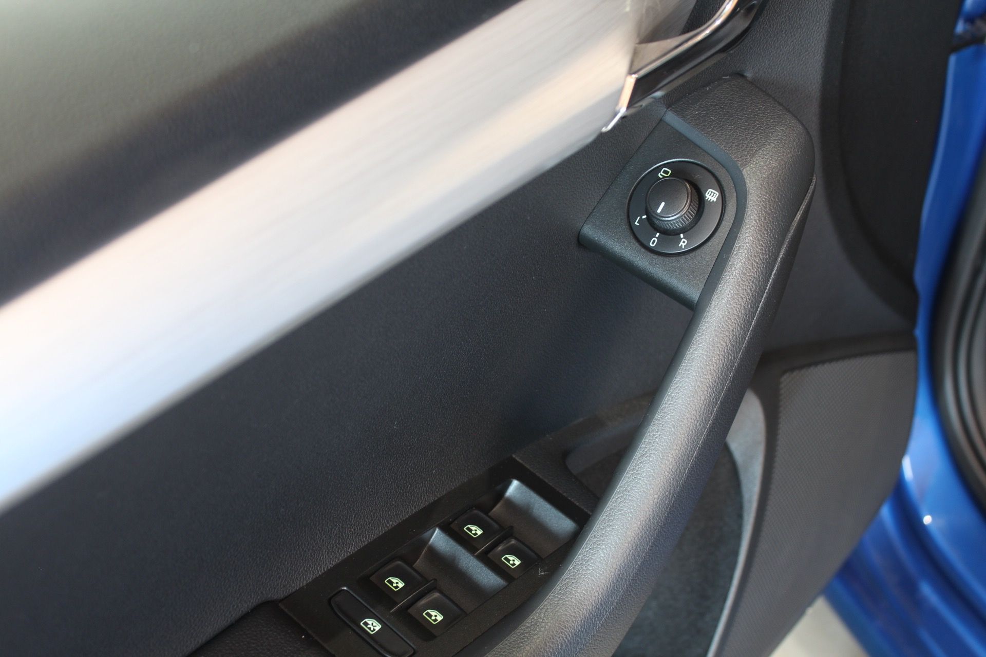 Škoda Octavia, 2.0TDI Style-Edittion Navi - fotka 4