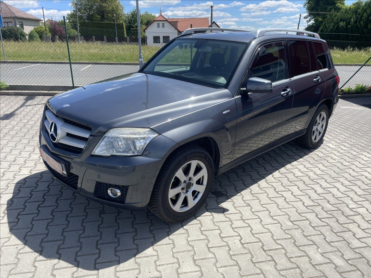 Mercedes-Benz GLK, 2,2 D AT 4x4 TZ DIGIKLIMA OK K - fotka 4