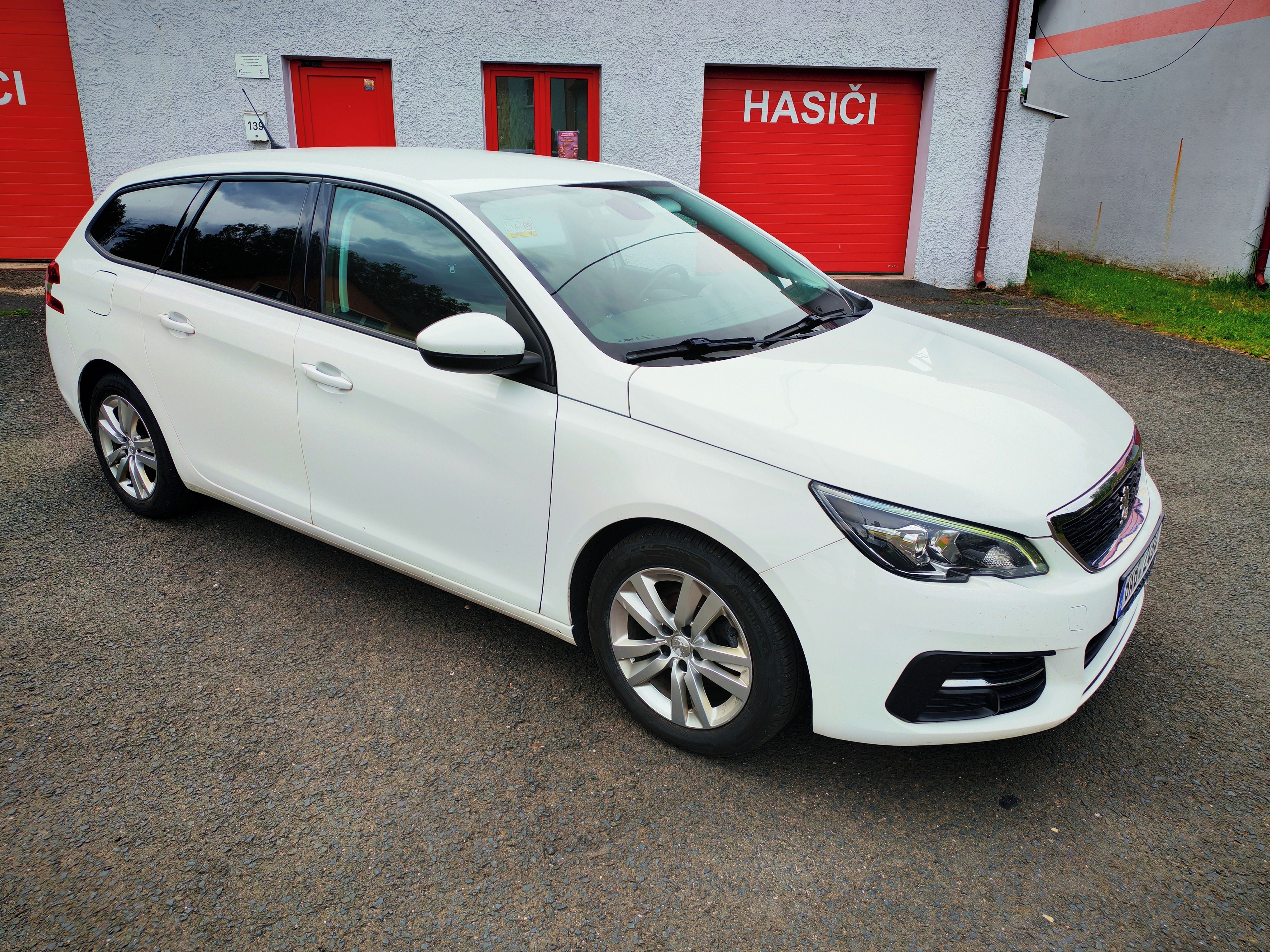 Peugeot 308, 1.5 D - fotka 6
