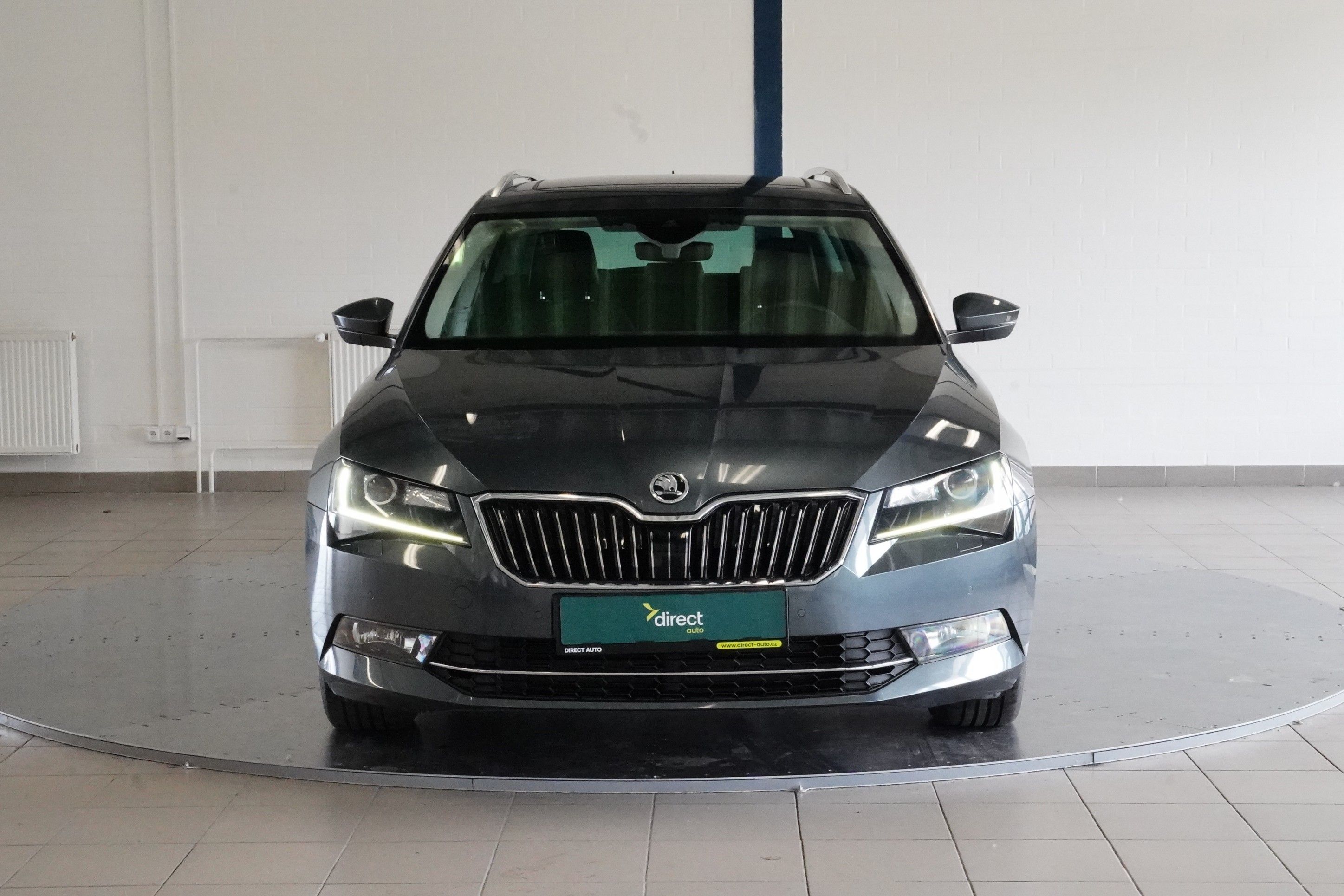 Škoda Superb, 1.6 TDI 88 kW STYLE - fotka 4