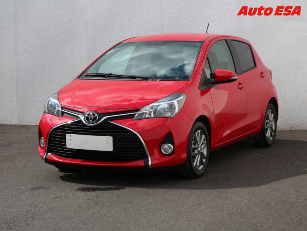 Toyota Yaris, 1.5i - fotka 3