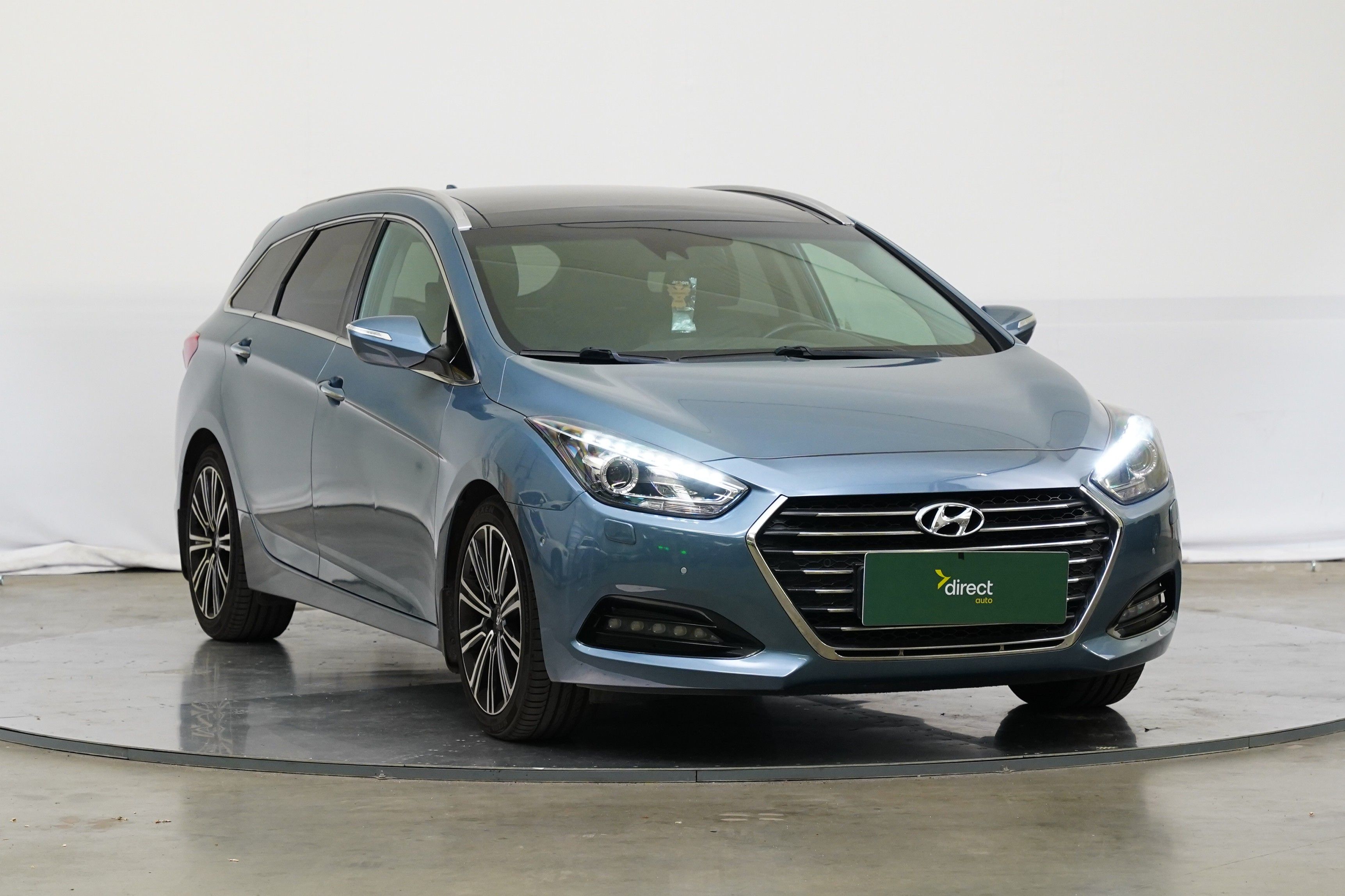 Hyundai i40, 1.7 CRDI 104 kW - fotka 3