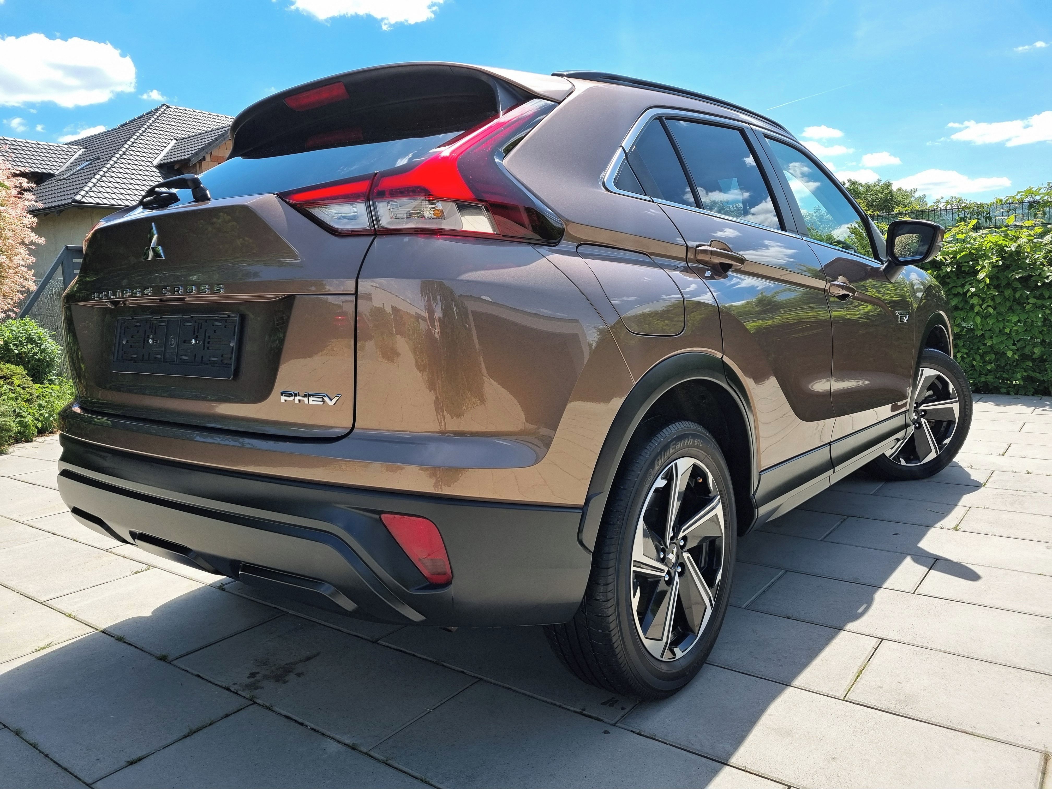 Mitsubishi Eclipse Cross, 2.4 PHEV,4x4,TOP STAV - fotka 6