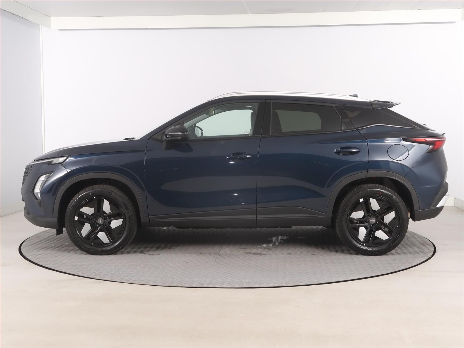 Omoda 5, 1.6 T, Premium, Ad. tempomat - fotka 3