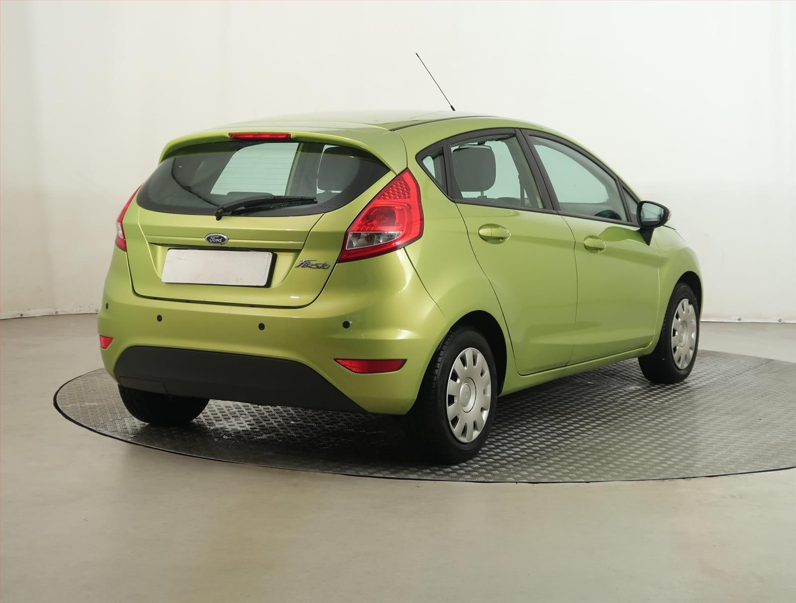 Ford Fiesta, 1.25, Klima, Park. senzory - fotka 5