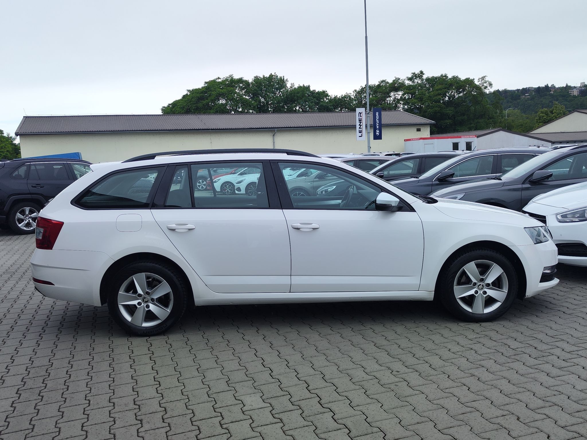 Škoda Octavia, 1.5 TSi/96kW Ambition G-TEC - fotka 4