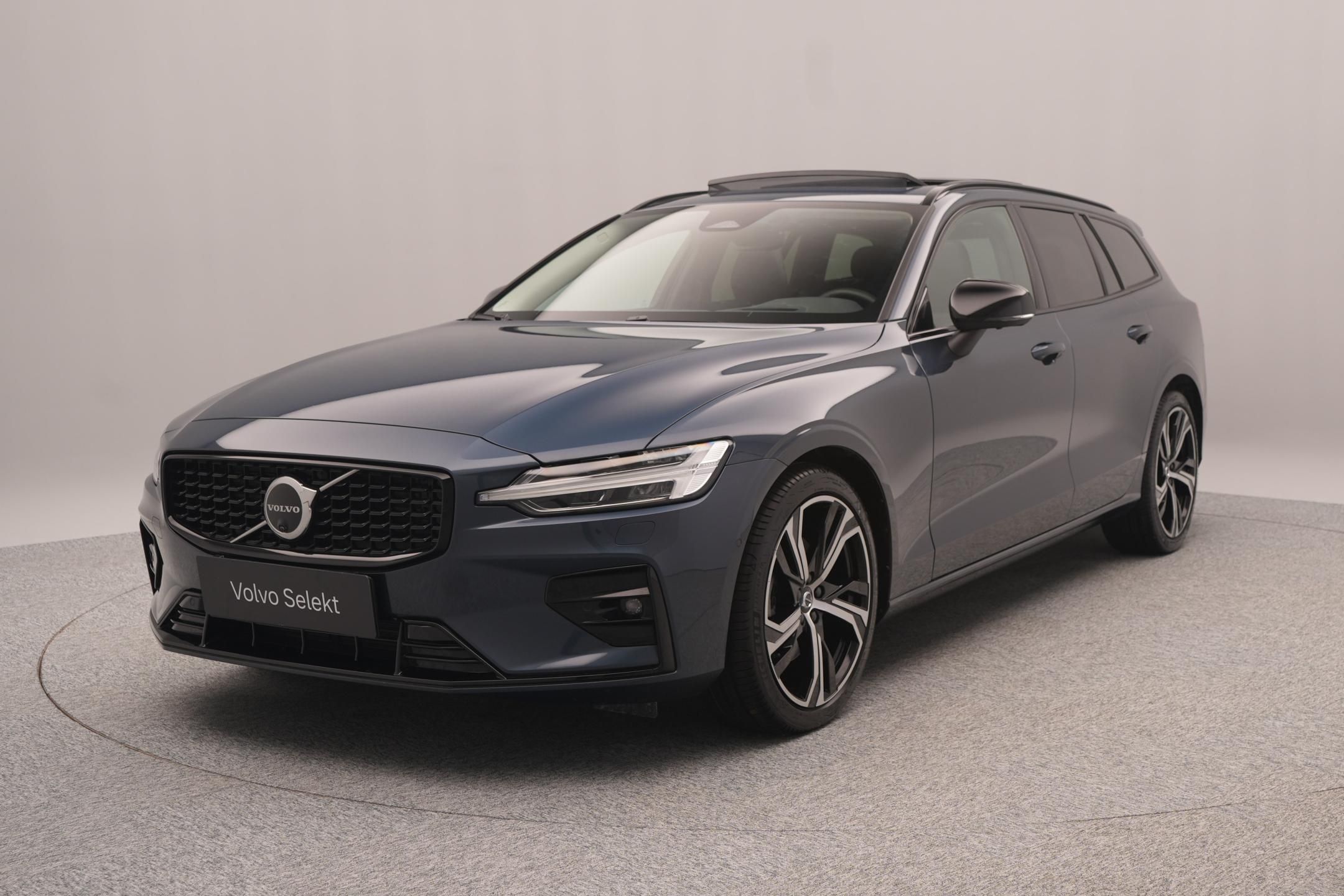 Volvo V60, B4 DARK PLUS AUT