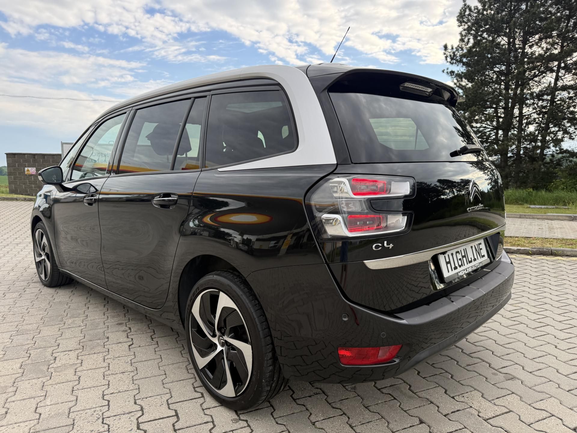 Citroën Grand C4 SpaceTourer, 2.0 HDI 110kW aut. 7 míst - fotka 5