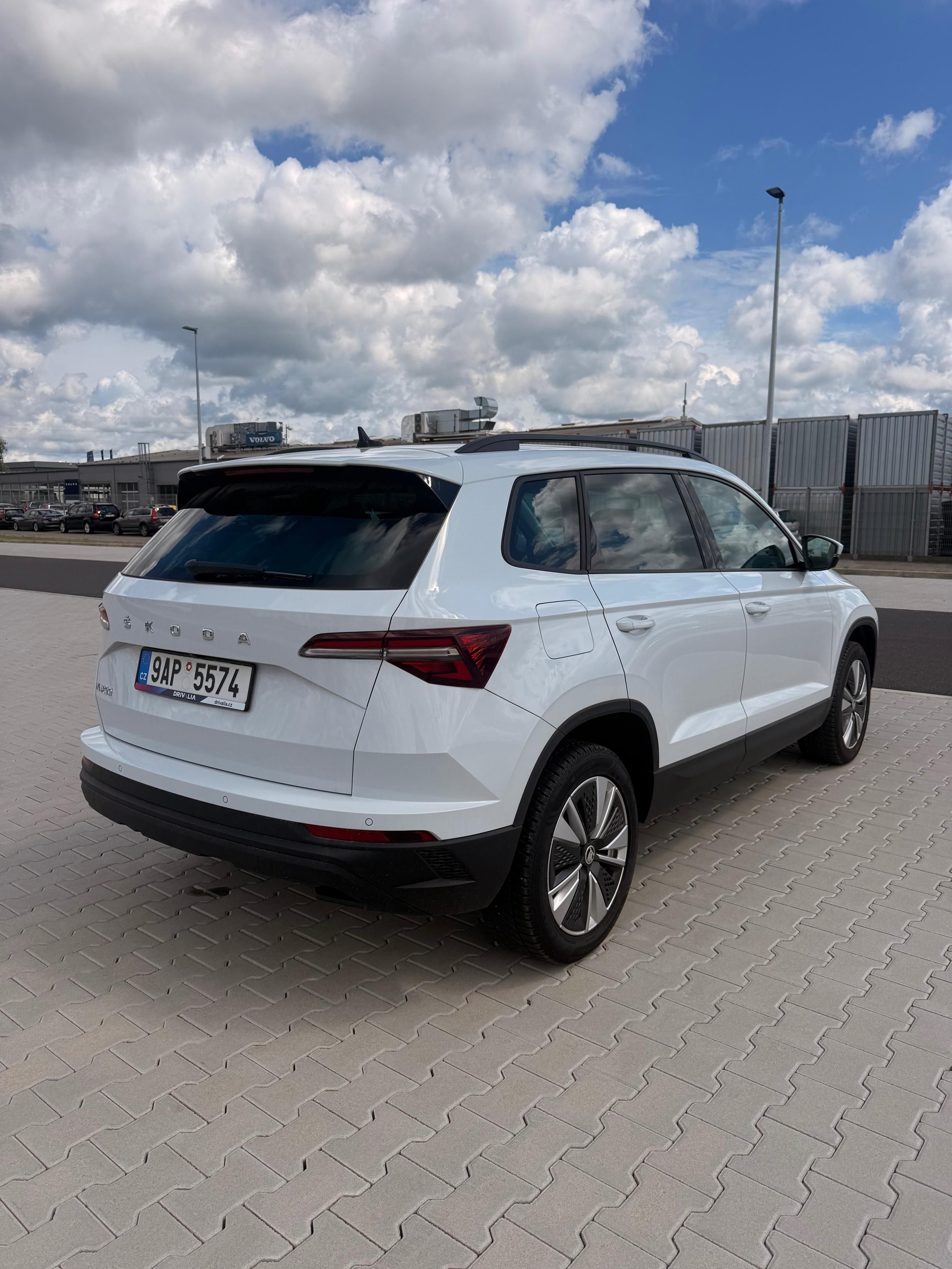 Škoda Karoq, 1.5TSI(110kW)Style DSG ČR DPH - fotka 5