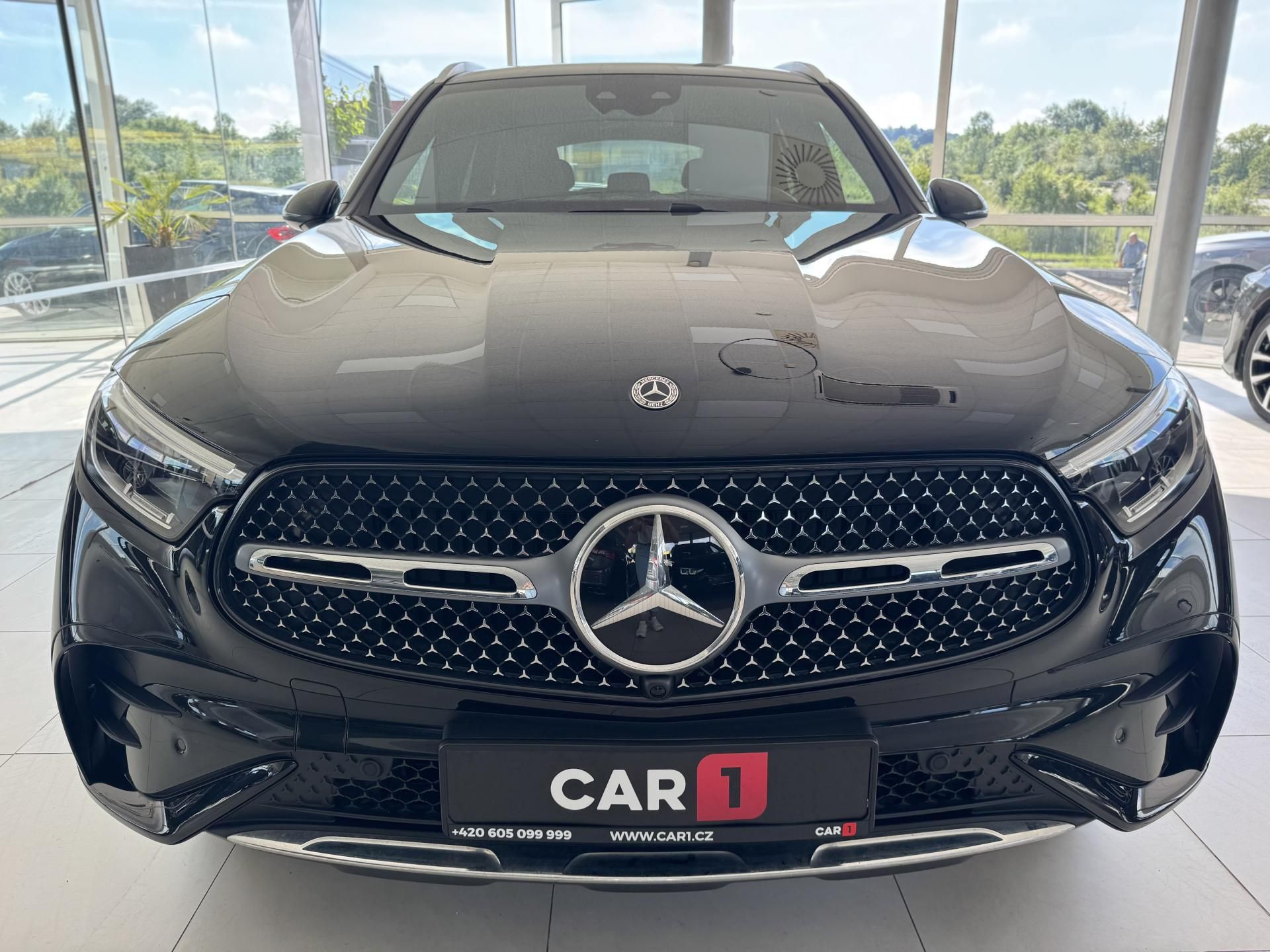Mercedes-Benz GLC, 300d 4MATIC*AMG*198kW*Tažné - fotka 3