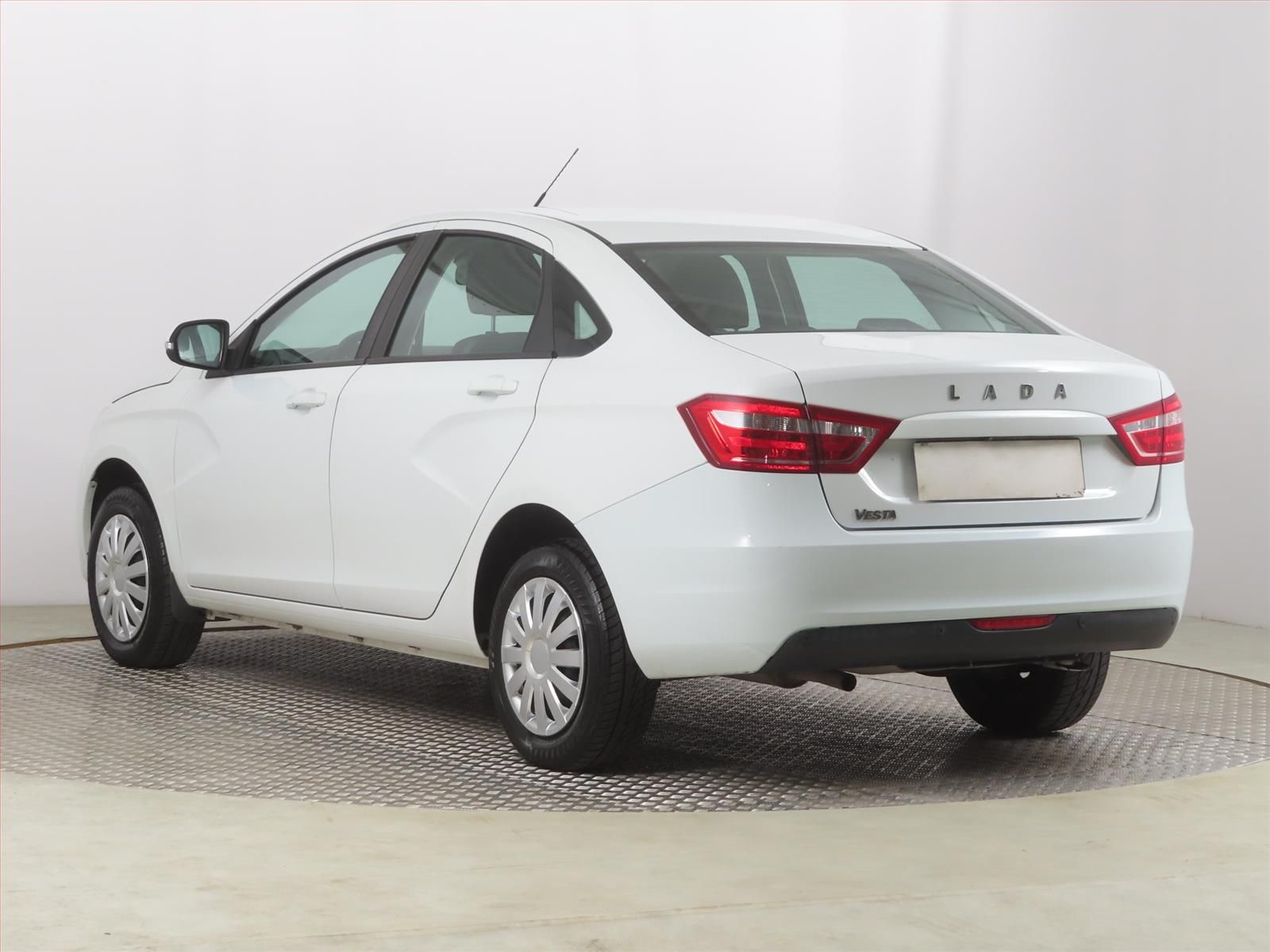 Lada, Vesta ,1.6 Automat, Automat - fotka 4