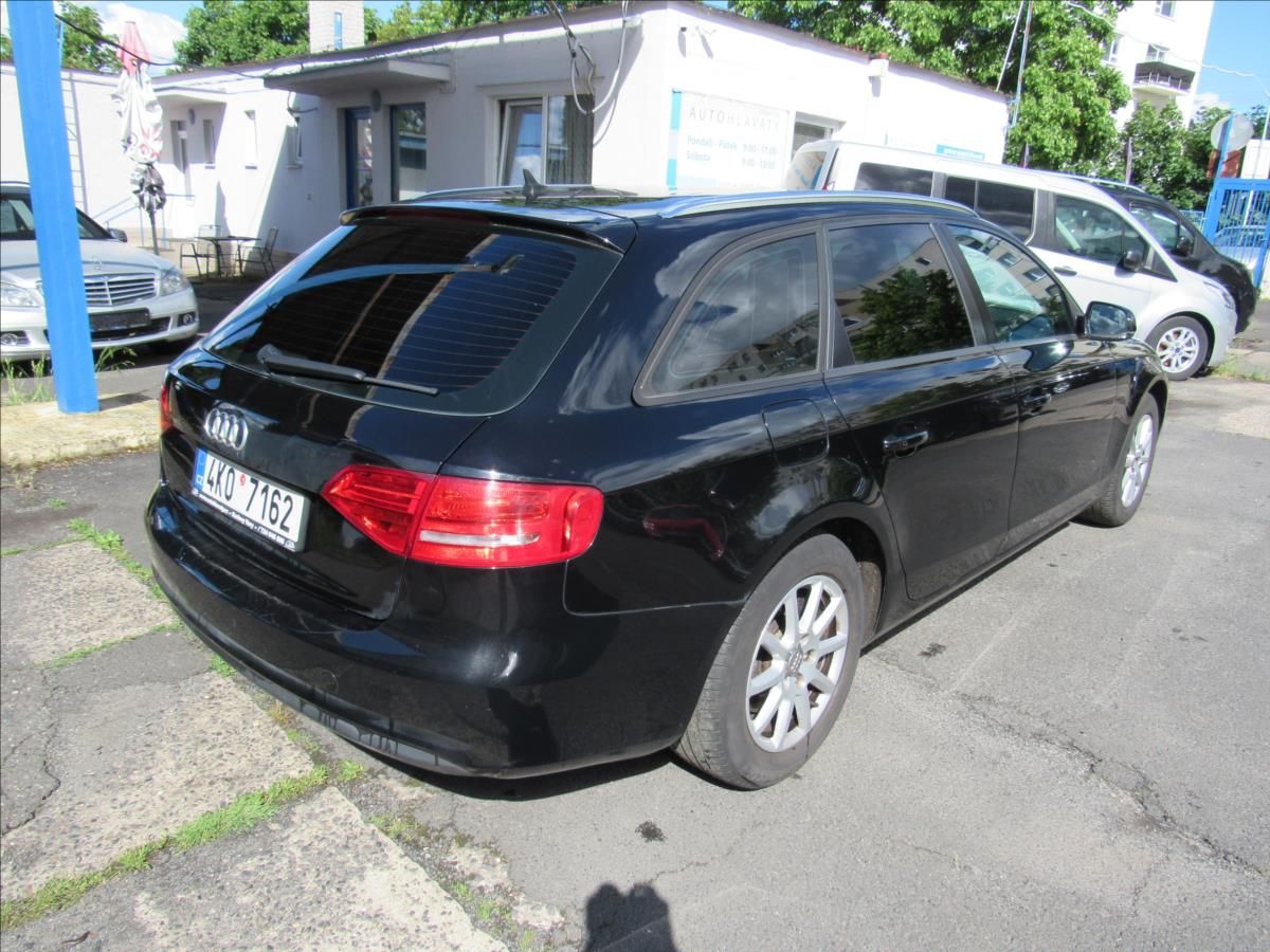 Audi A4 Avant, 2,0 TDi 110kW Avant - fotka 6
