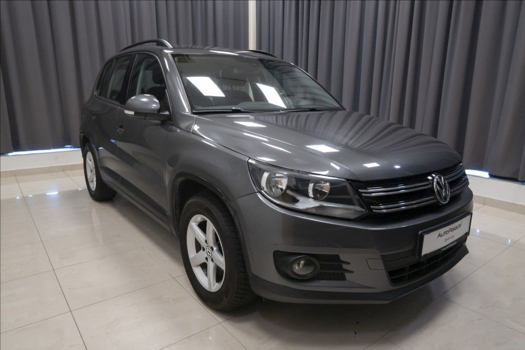 Volkswagen Tiguan, 1,4 TSI KAMERA VÝHŘEV TAŽNÉ ČR - fotka 3