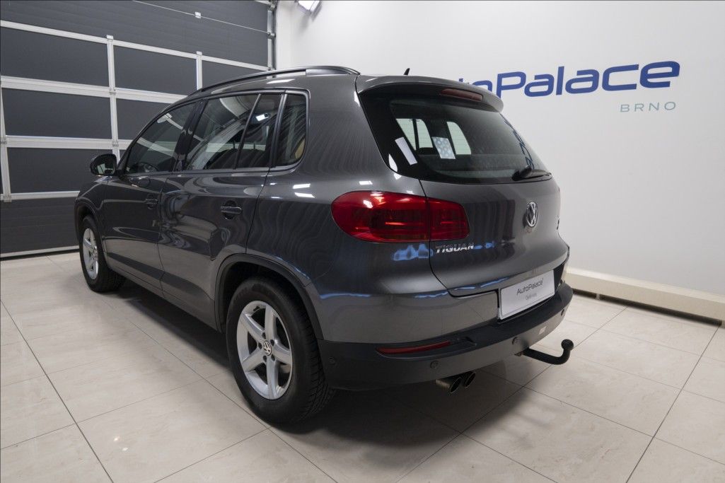 Volkswagen Tiguan, 1,4 TSI KAMERA VÝHŘEV TAŽNÉ ČR - fotka 6