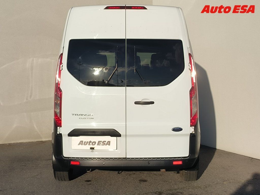 Ford Transit Custom, 2.0TDCi L1H2 9míst,AC,96kW - fotka 5