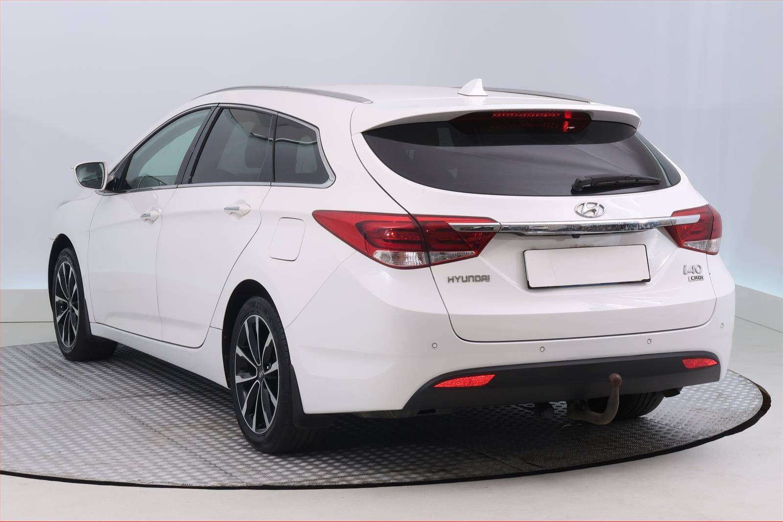 Hyundai i40, 1.6 CRDi, Serv.kniha, Navi - fotka 4