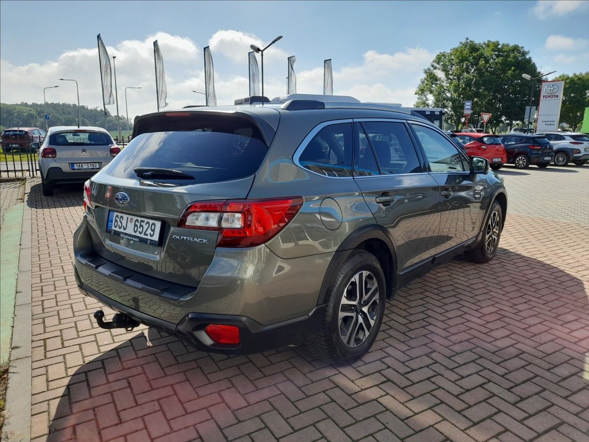 Subaru Outback, 2,5 - fotka 6