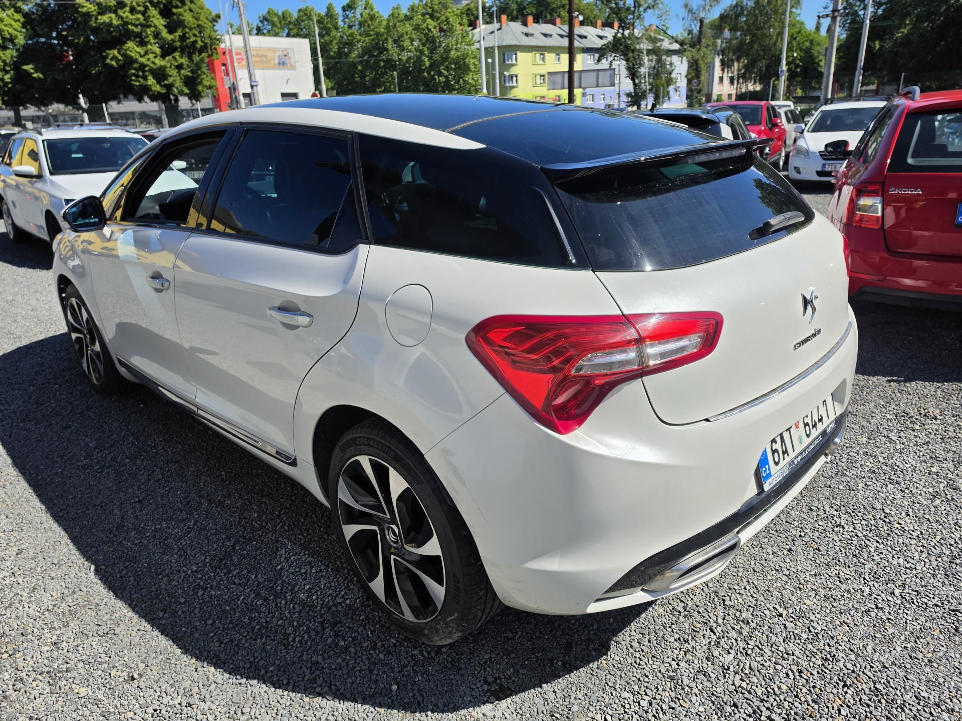 Citroën DS5, 2 0 HDI Panorama Automat - fotka 3