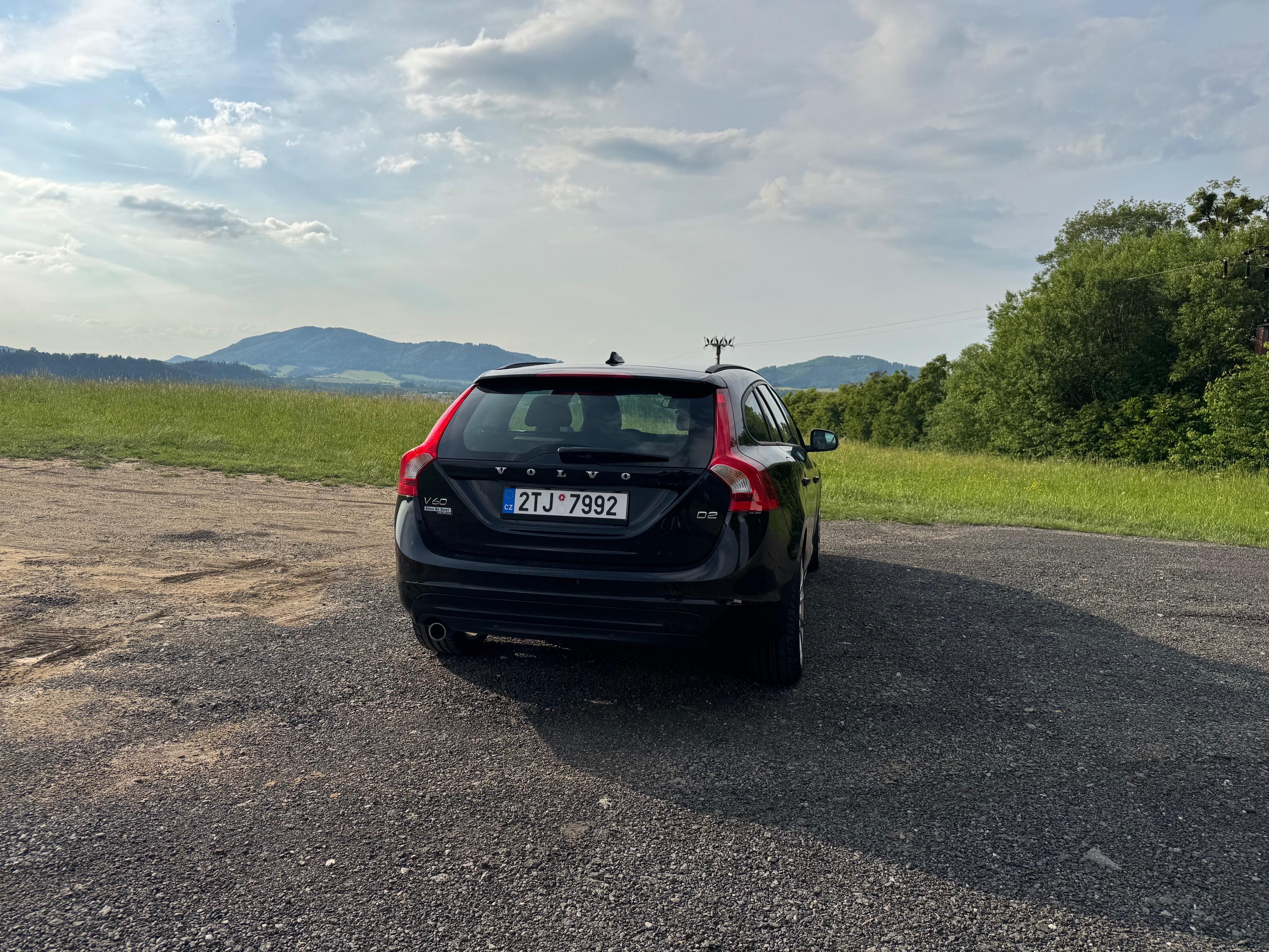 Volvo V60, Volvo V60, 2016, 88kw, 2.0 - fotka 5
