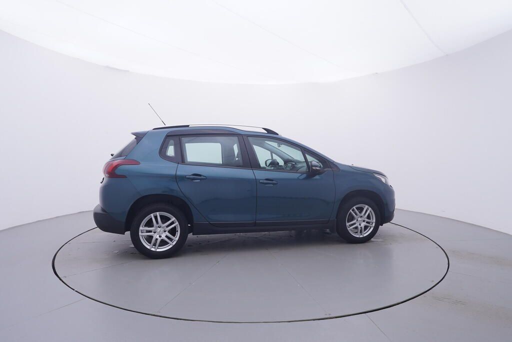 Peugeot 2008, 1.2 PureTech 61 kW - fotka 6