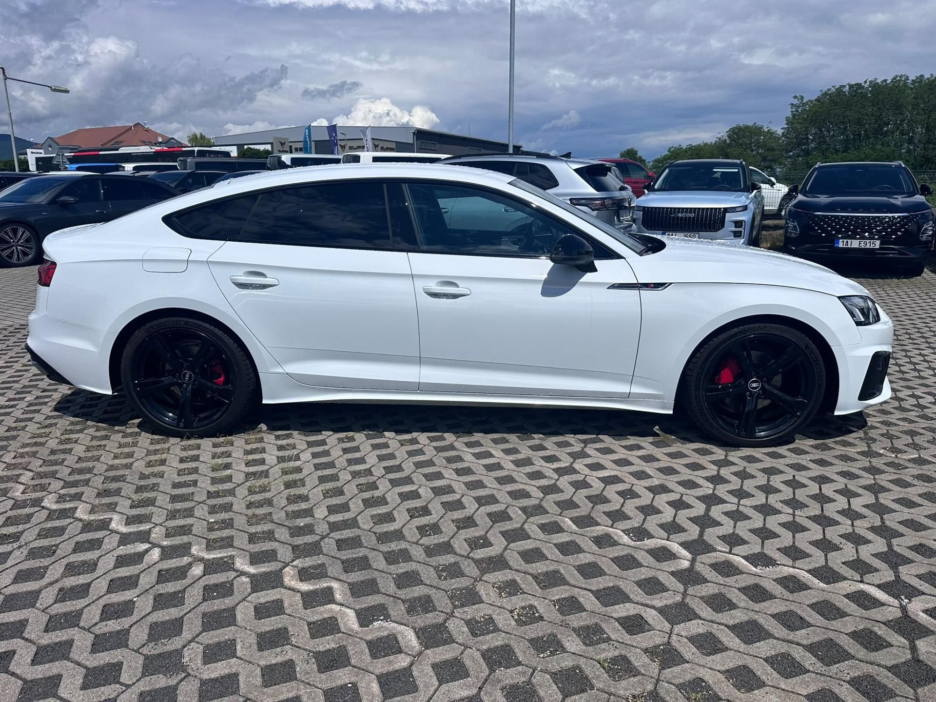 Audi A5, 2,0 TDI 150kW Quattro S line - fotka 3
