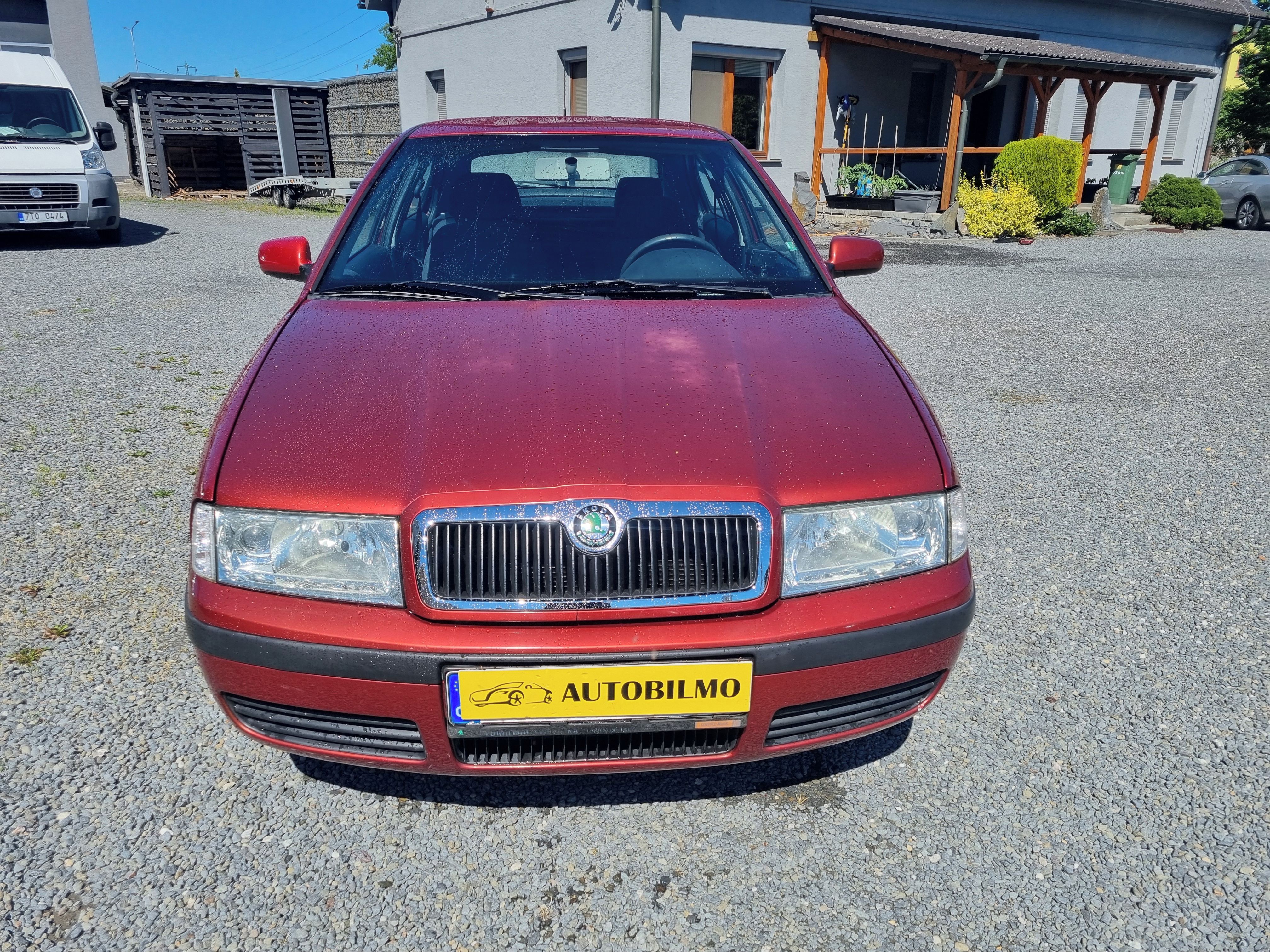 Škoda Octavia, 1.6i 75kw - fotka 4