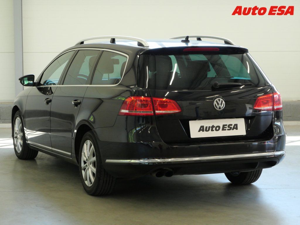 Volkswagen Passat, 2.0tdi - fotka 6