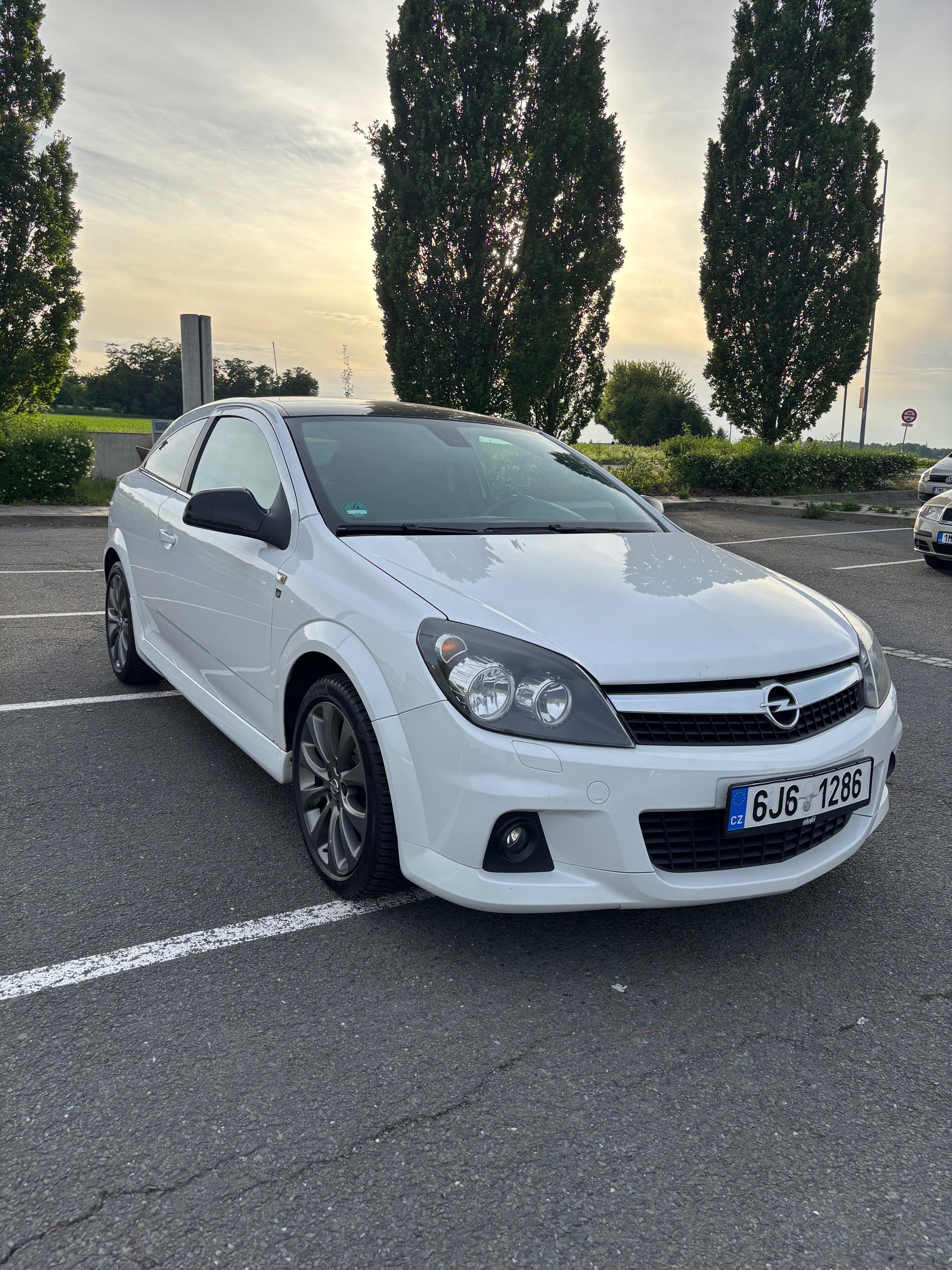 Opel Astra, GTC 1.6