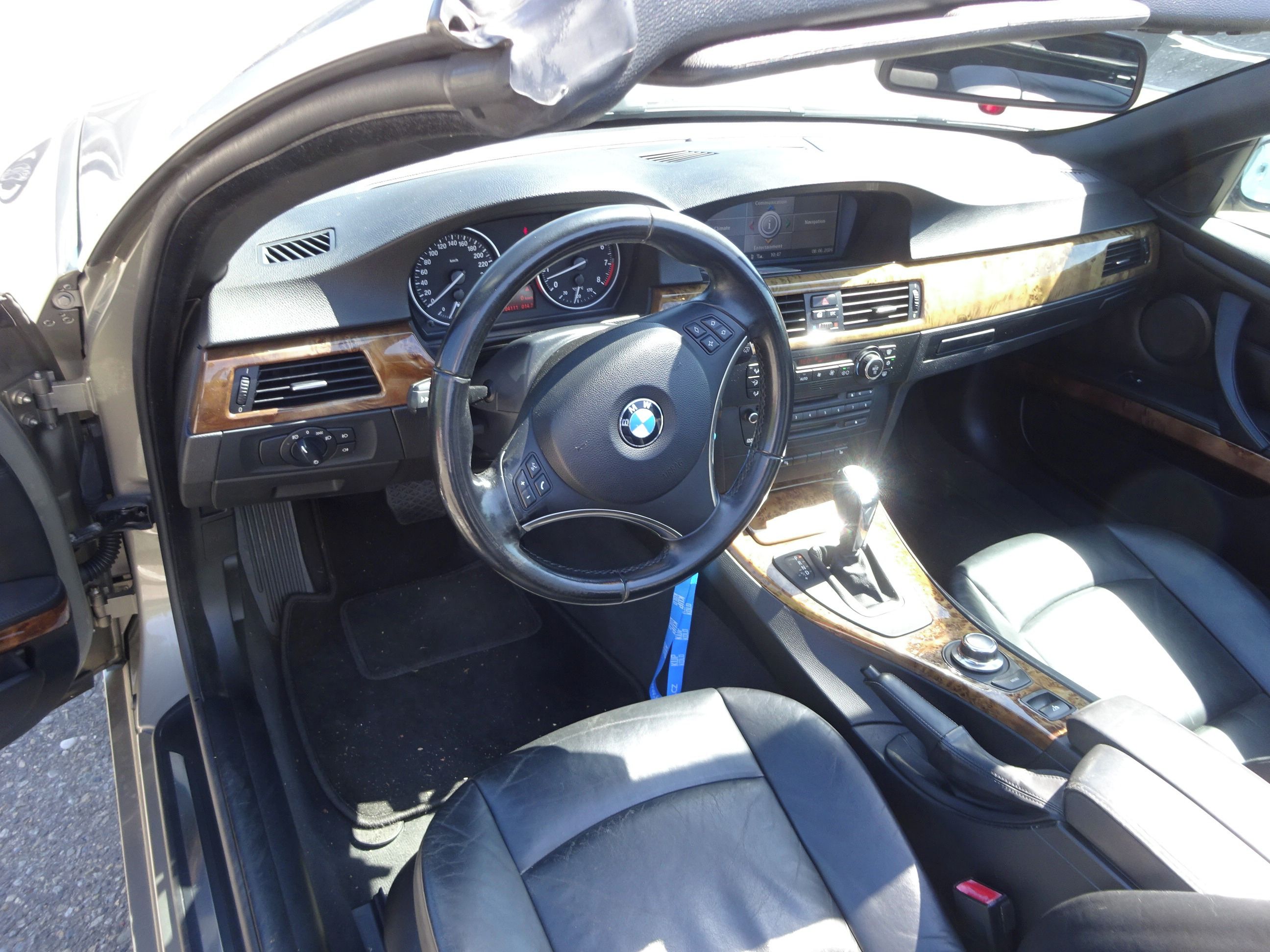 BMW Řada 3, 325i (160 KW) AUTOMAT - fotka 5