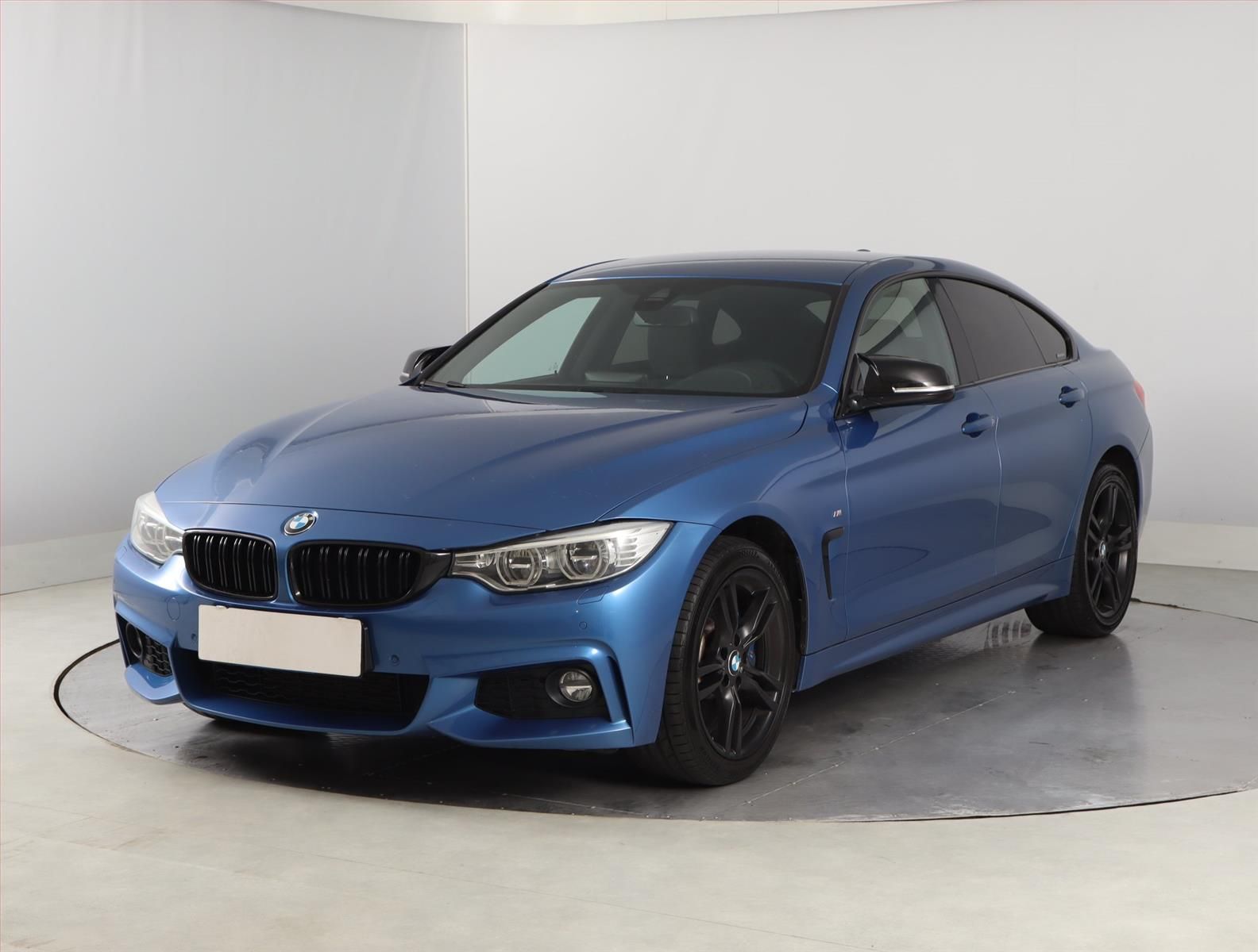 BMW Řada 4, 428i xDrive, 4X4, Automat - fotka 2
