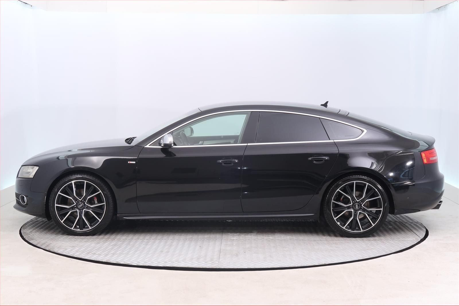 Audi A5, 3.0 TDI, 4X4, Automat, Navi - fotka 3