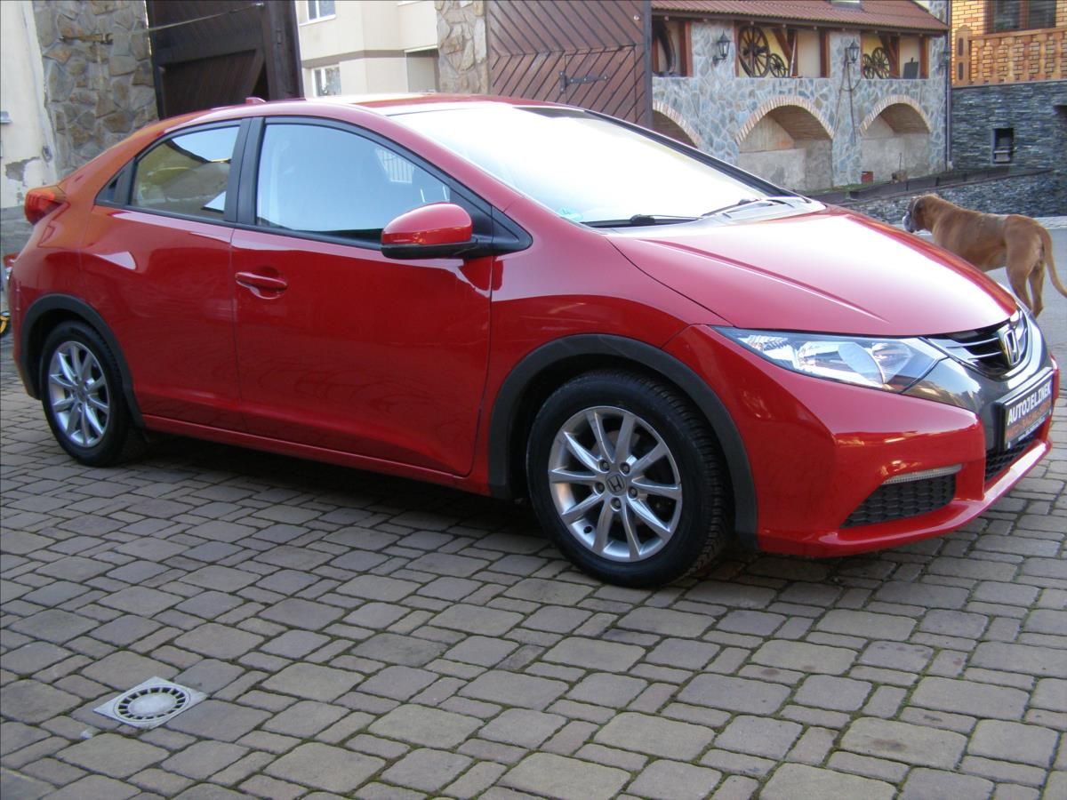 Honda Civic, 1,4   VTEC 1MAJITEL po STK - fotka 6