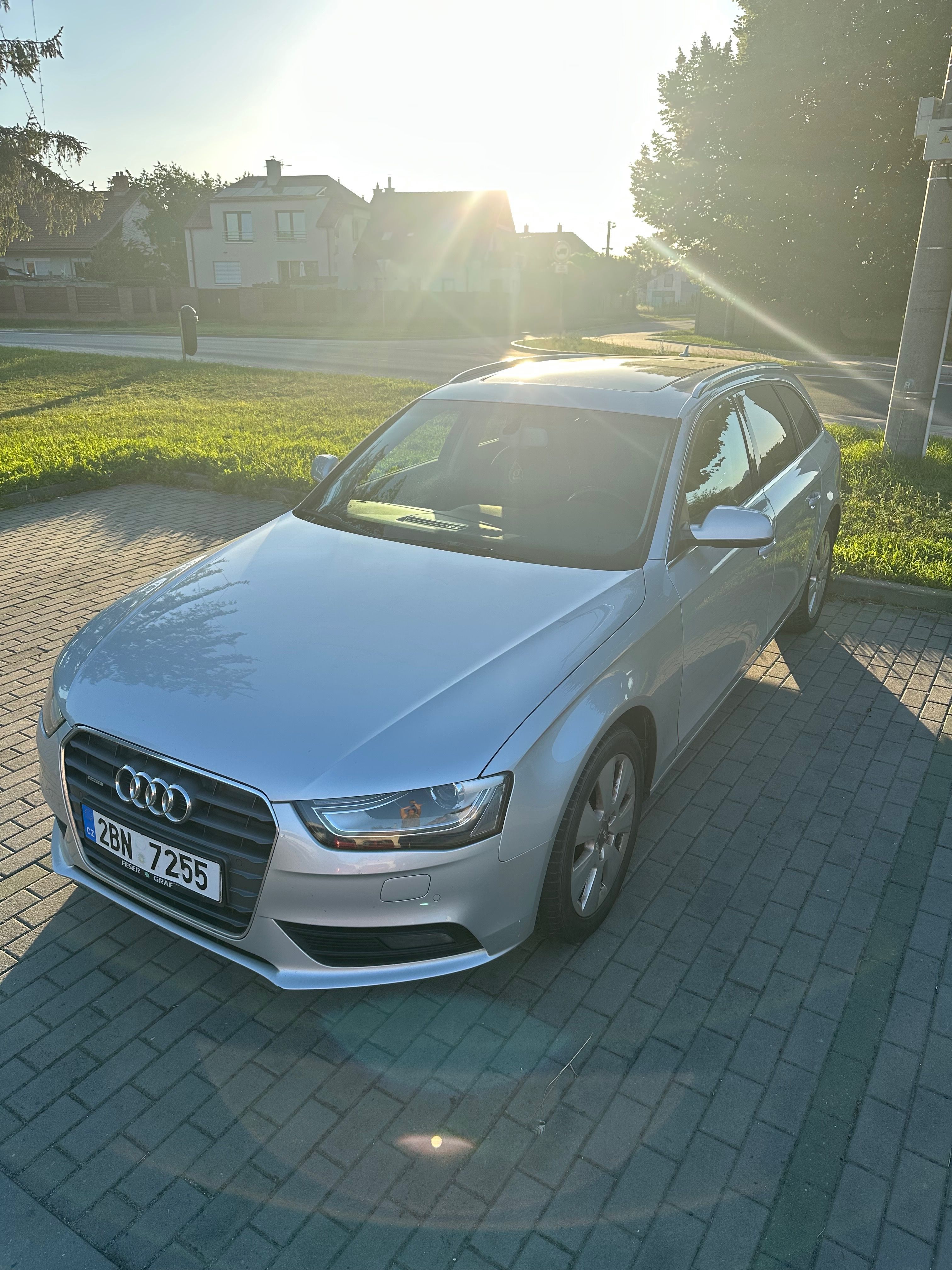 Audi A4 Avant, 3,0 TDI 180kW - fotka 2