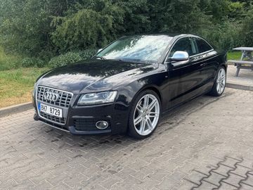 4.2 V8 | MANUAL