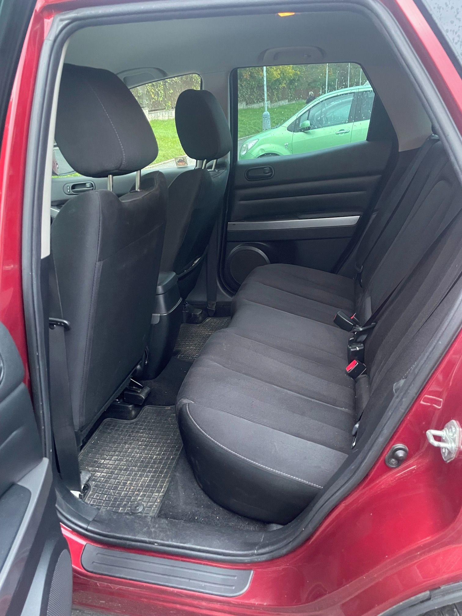 Mazda CX-7, 2.2D 127 kW 4x4, 2011, pojíz - fotka 5