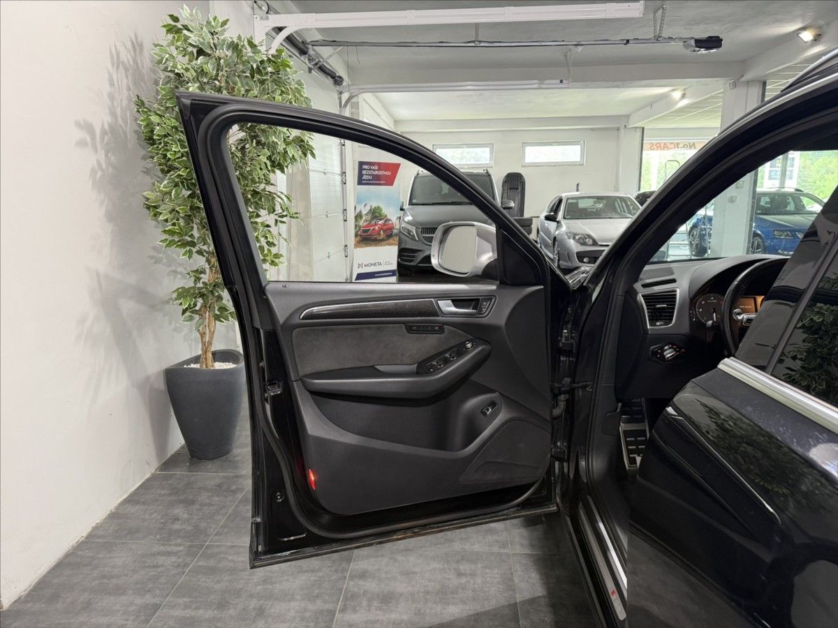 Audi SQ5, 3,0   TDI 313HP QUATTRO BI-XEN - fotka 6