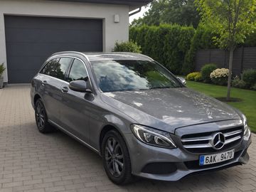 Mercedes-Benz C 220 d 4MATIC