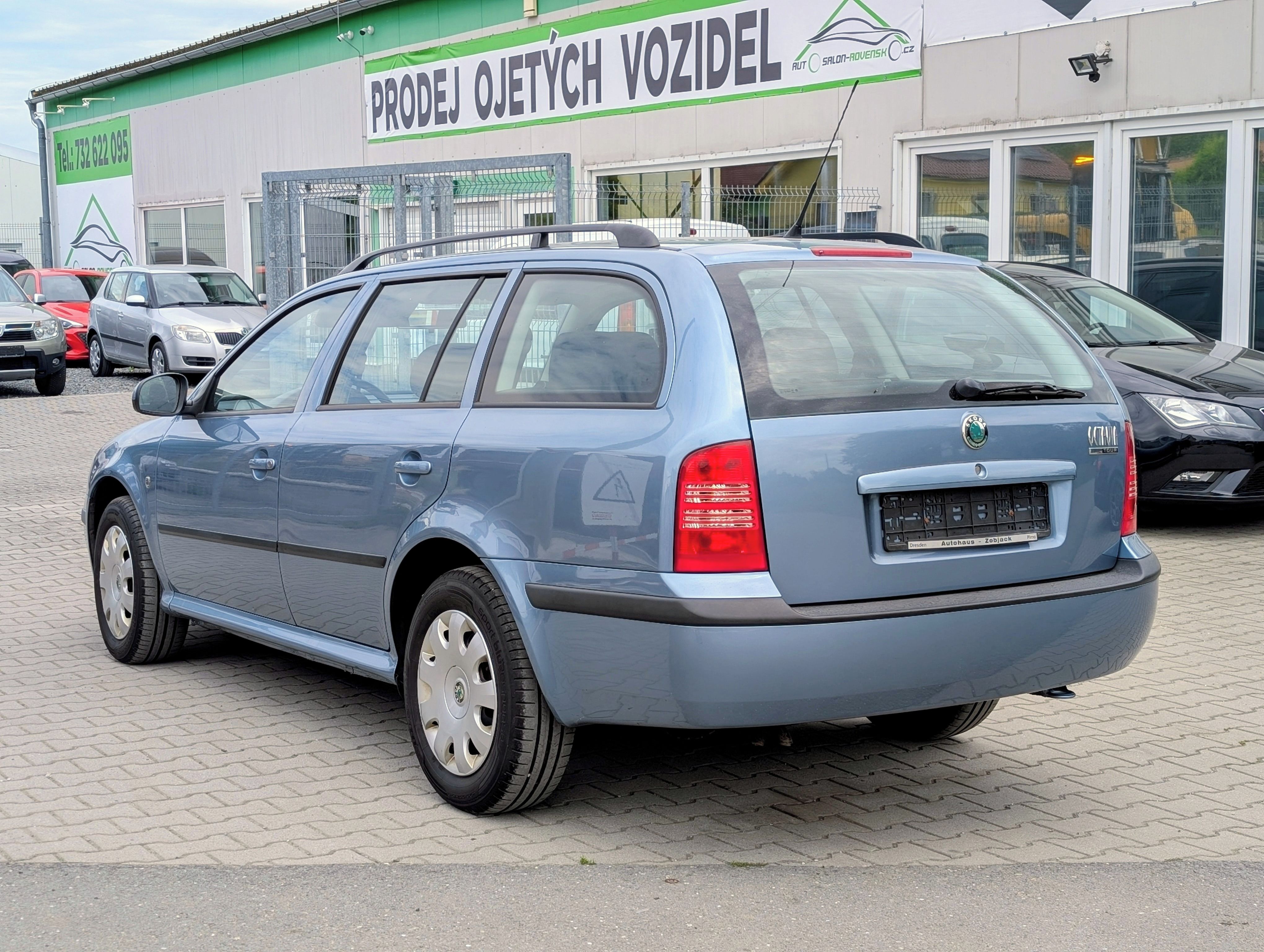 Škoda Octavia, I COMBI 1.6i 75kW TOUR 1.MAJ. - fotka 6