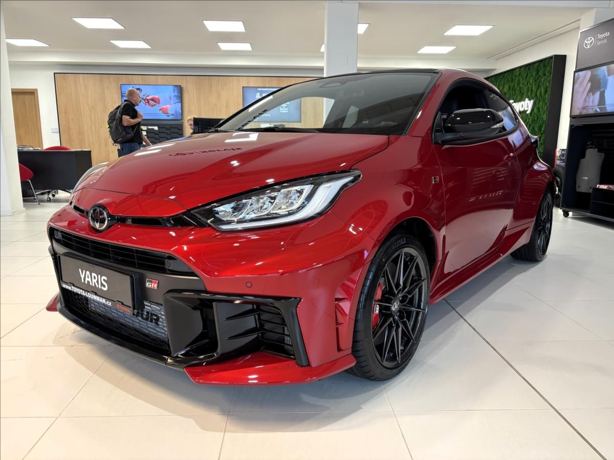 Toyota Yaris, 1,6   GR Turbo Dynamic VIP AT - fotka 3