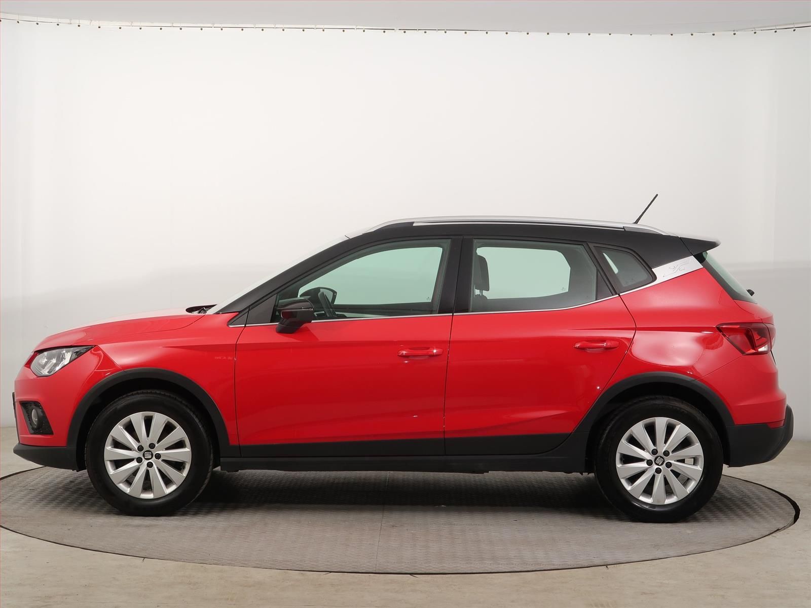 Seat Arona, 1.0 TGI, Xcellence, Serv.kniha - fotka 3