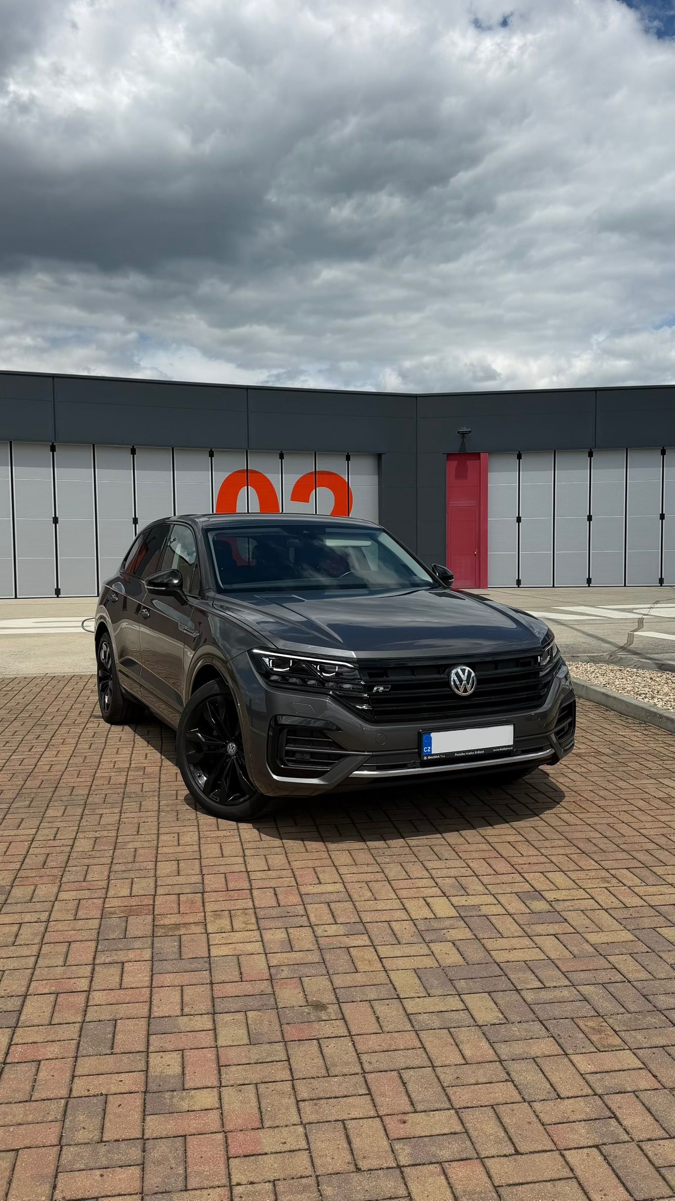 Volkswagen Touareg, Volkswagen Touareg 3.0 R-line