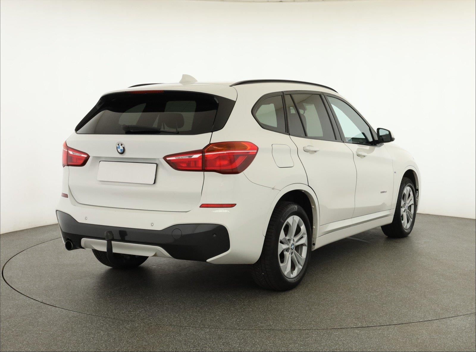 BMW X1, sDrive18d, Automat - fotka 5