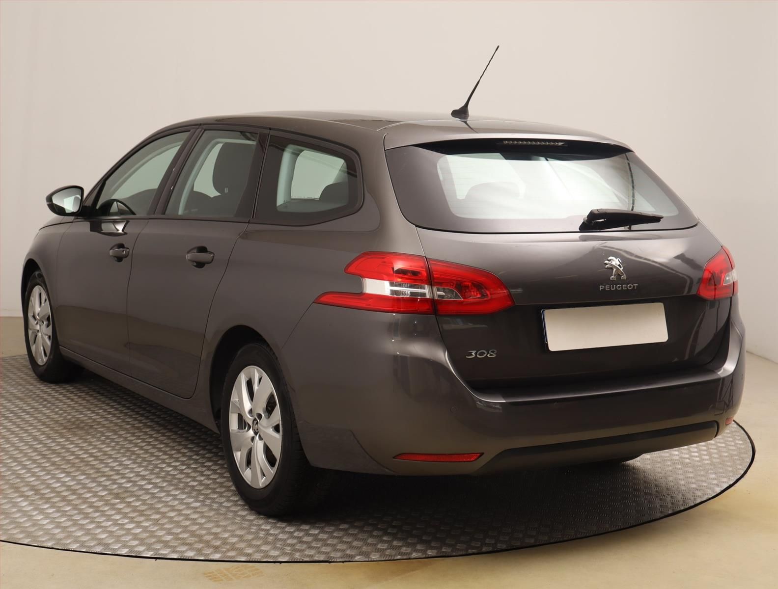 Peugeot 308, 1.6 BlueHDi, Navi - fotka 4