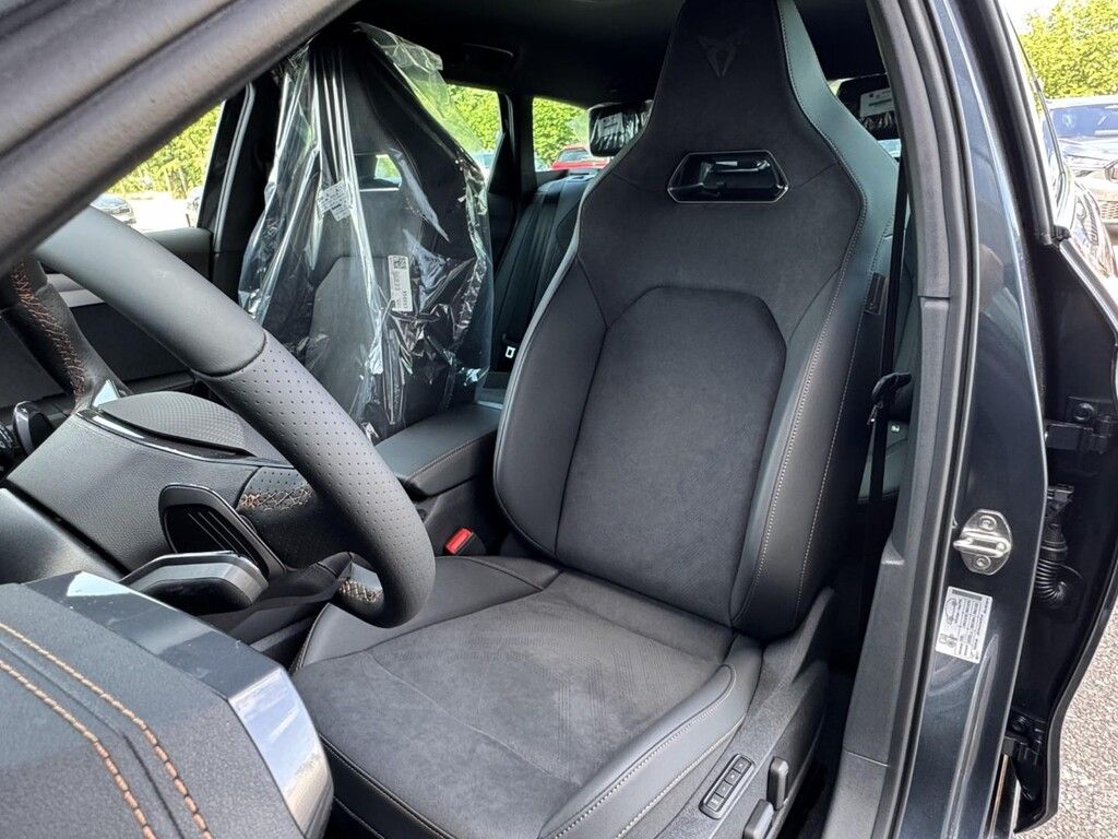 Cupra Leon, 2.0TSI 150kW DSG 4WD - fotka 6