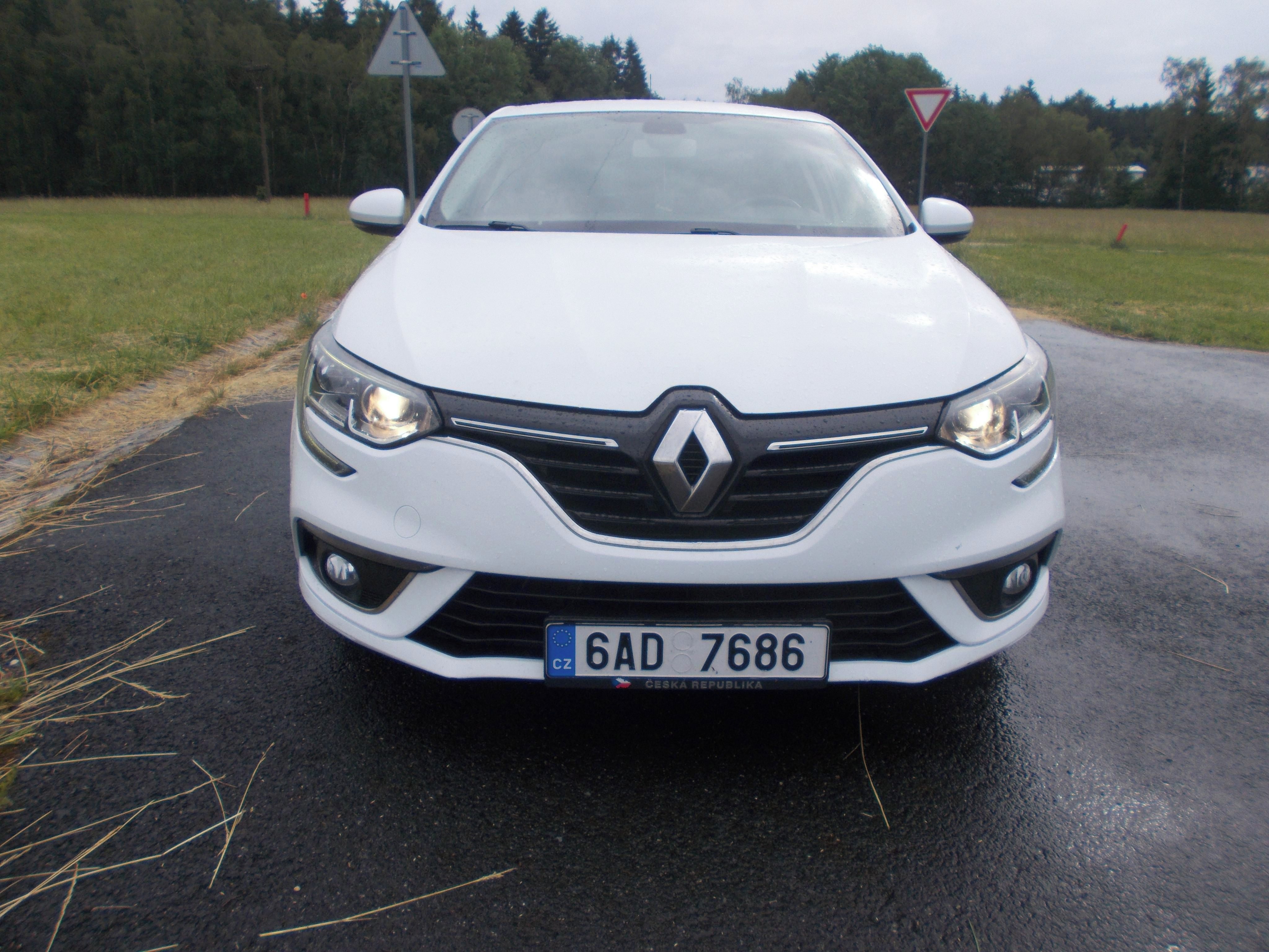Renault Mégane, 1,6 koup v ČR klima - fotka 5