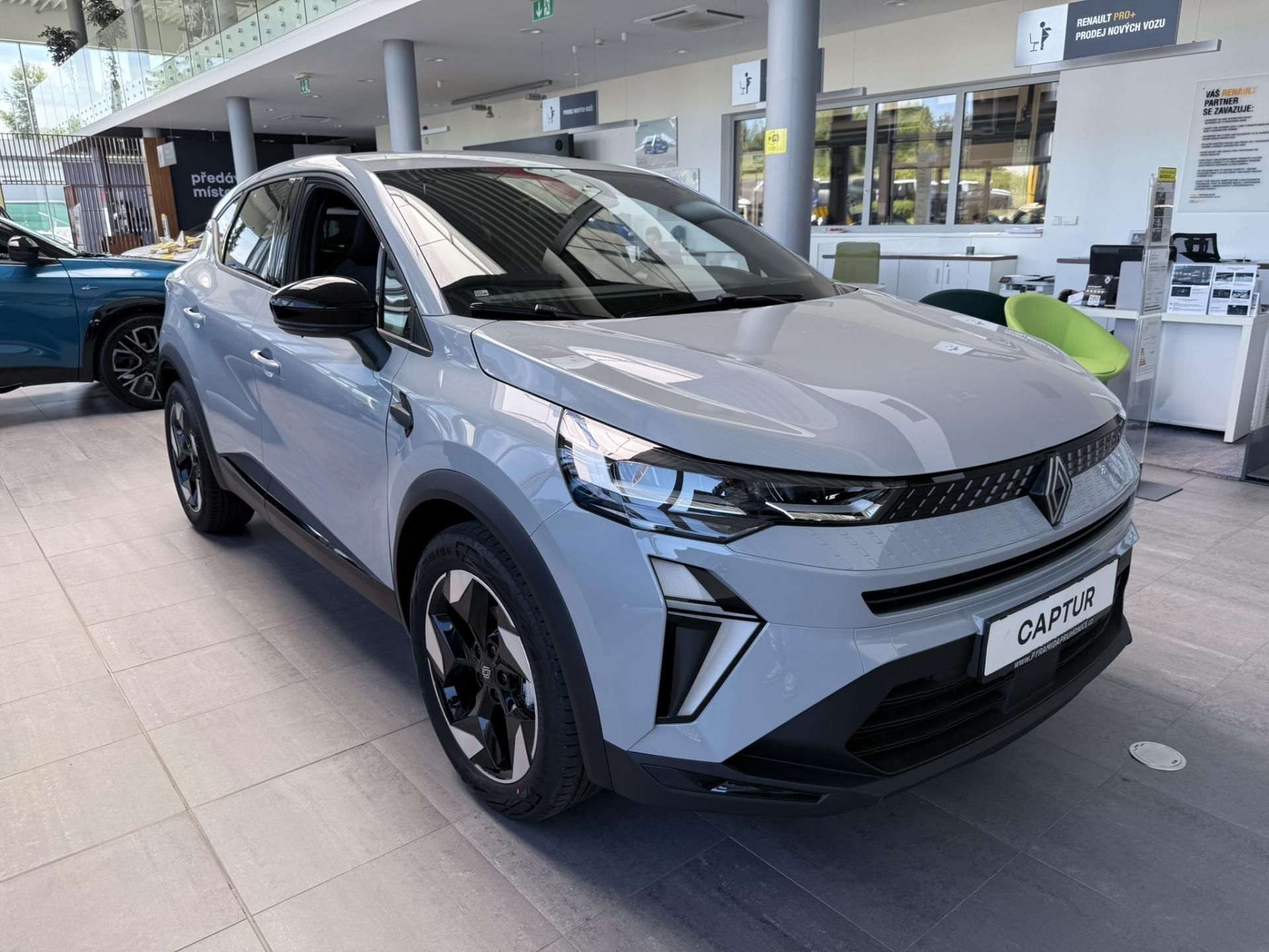 Renault Captur, Techno TCe 90 - fotka 3
