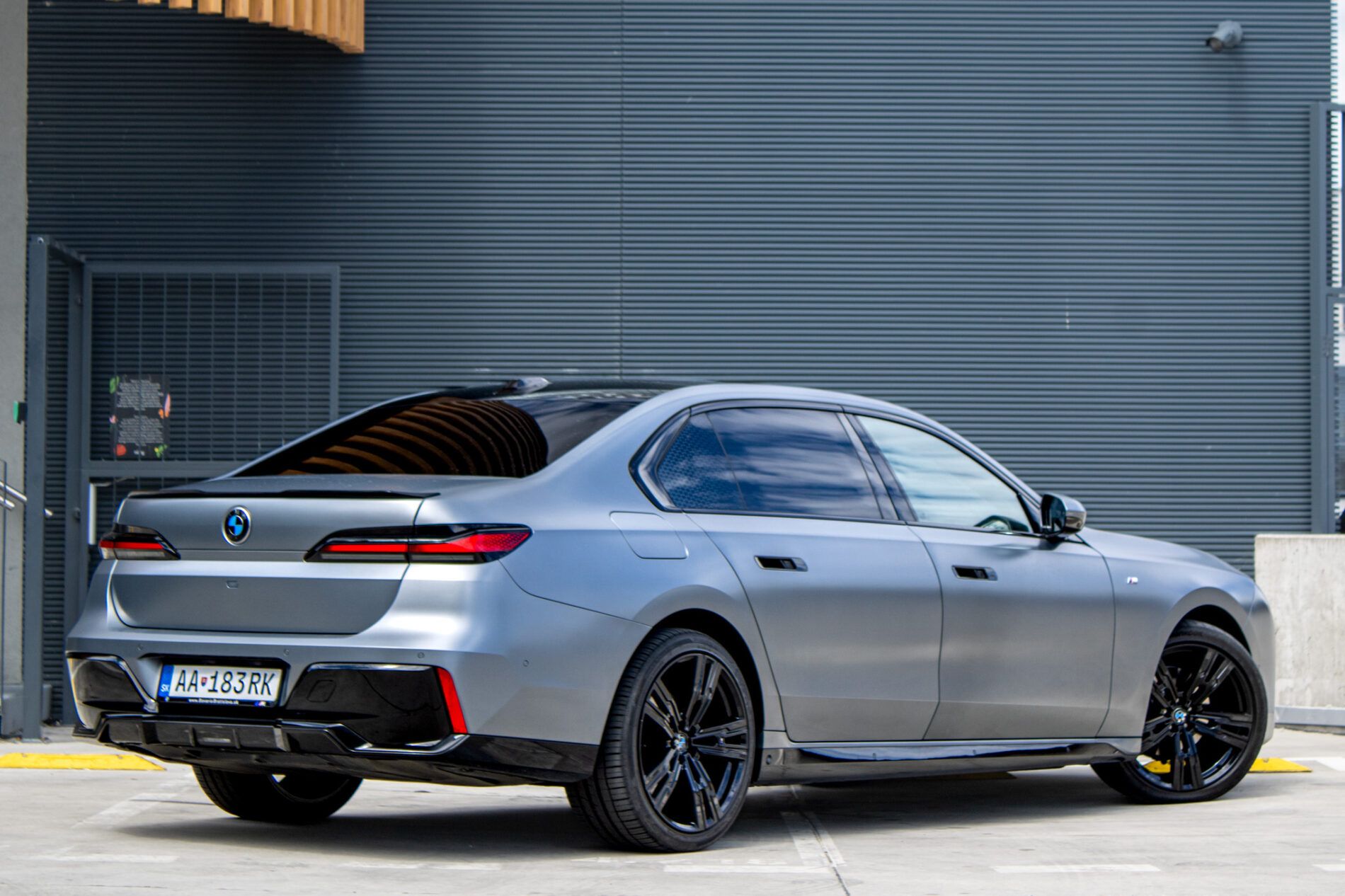 BMW, rad 7 - fotka 5
